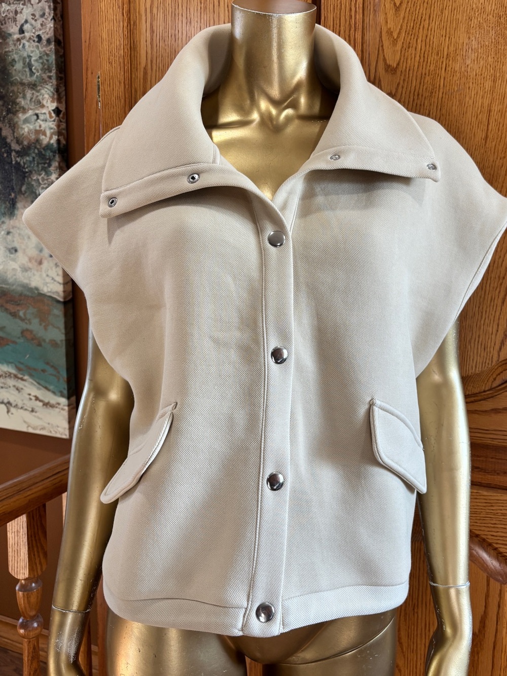 Zara Pique Vest Cream Snap-Front Vest with Flap Pockets